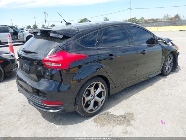 Ford FOCUS ST 2016 1FADP3L99GL203640 Image 4