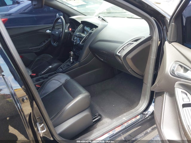 Ford FOCUS ST 2016 1FADP3L99GL203640 Image 5