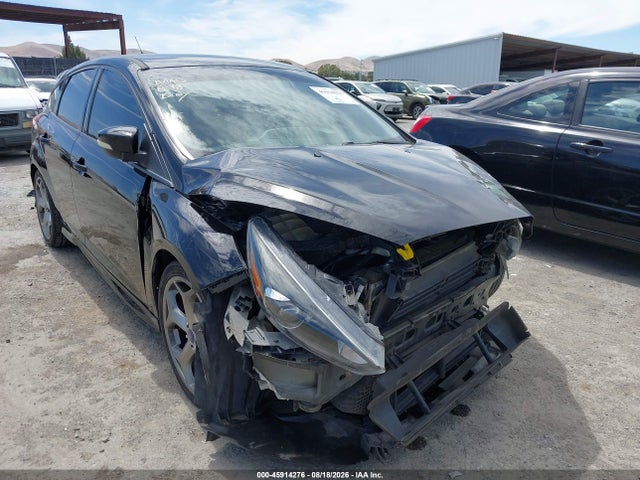 Ford FOCUS ST 2016 1FADP3L99GL203640 Image 14