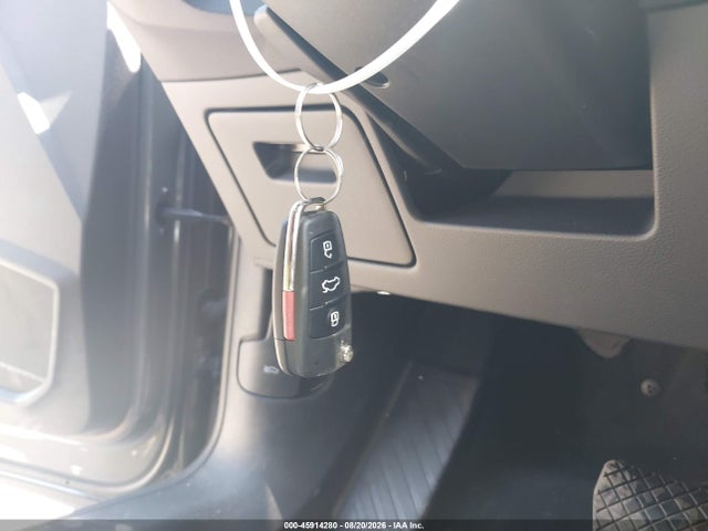 Продажа на аукционе авто 2025 Audi Q3 Premium 45 Tfsi S Line Quattro Tiptronic, vin: WA1DECF31S1104929, номер лота: 45914280