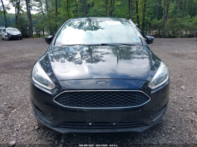 45914287 :رقم المزاد ، 1FADP3K22GL397500 vin ، 2016 Ford Focus Se مزاد بيع