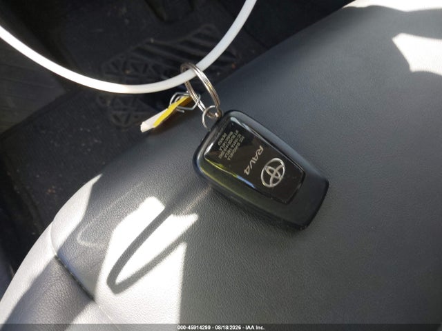 Продажа на аукционе авто 2023 Toyota Rav4 Hybrid Xle Premium, vin: JTMB6RFV2PJ028577, номер лота: 45914299