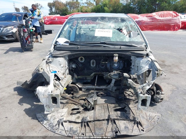 Hyundai ELANTRA SEL 2018 5NPD84LF0JH220261 Image 11