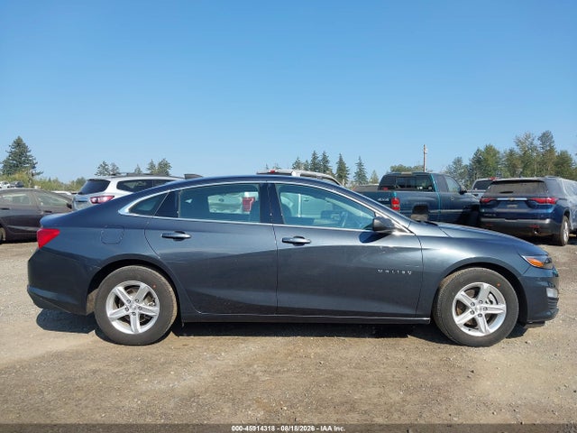 1G1ZC5ST8LF139032 Chevrolet Malibu Fwd 1fl