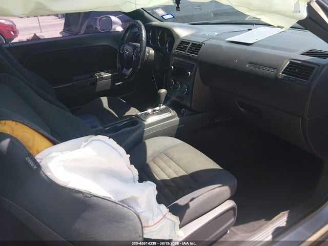 45914338 :رقم المزاد ، 2C3CDYBT9CH195611 vin ، 2012 Dodge Challenger R/t مزاد بيع