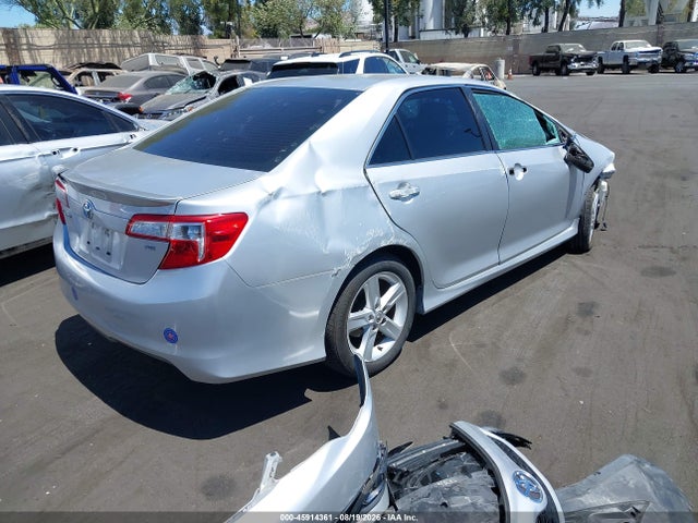 Toyota CAMRY SE 2014 4T1BF1FK2EU844719 Image 4