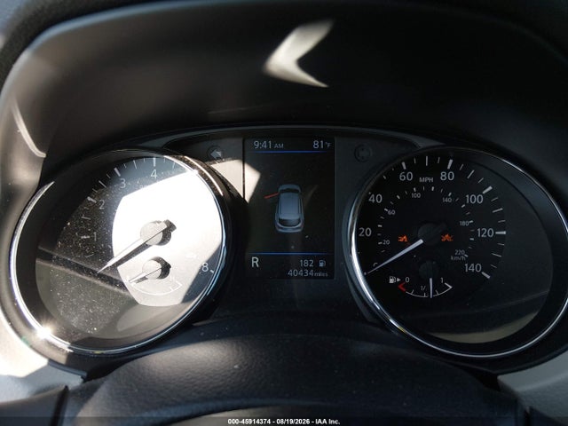 2022 Nissan Rogue Sport Sv Fwd Xtronic Cvt მანქანა იყიდება აუქციონზე, vin: JN1BJ1BV9NW342011, აუქციონის ნომერი: 45914374