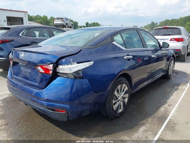 45914388 :رقم المزاد ، 1N4BL4BV7MN324433 vin ، 2021 Nissan Altima S Fwd مزاد بيع