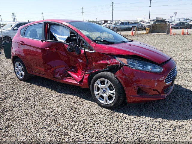 2015 Ford Fiesta Se მანქანა იყიდება აუქციონზე, vin: 3FADP4EJ2FM133618, აუქციონის ნომერი: 45914394