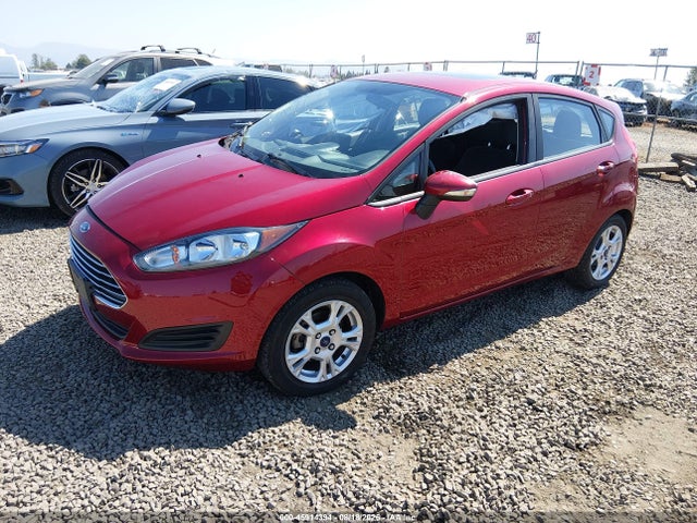 2015 Ford Fiesta Se მანქანა იყიდება აუქციონზე, vin: 3FADP4EJ2FM133618, აუქციონის ნომერი: 45914394