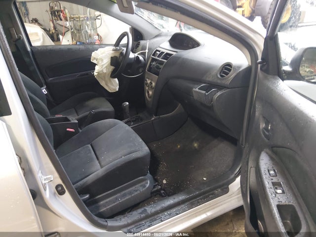 Продажа на аукционе авто 2012 Toyota Yaris, vin: JTDBT4K39CL015789, номер лота: 45914480