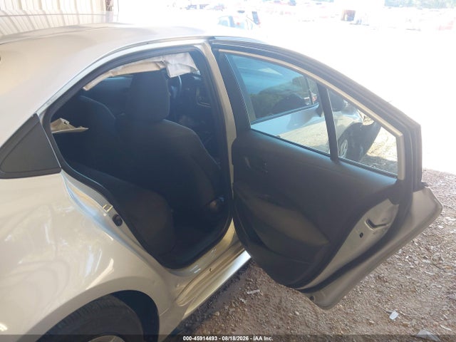 5YFB4MDE7RP093970 Toyota COROLLA LE