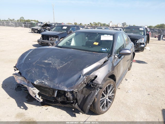 2021 Toyota Camry Se მანქანა იყიდება აუქციონზე, vin: 4T1G11AK7MU555927, აუქციონის ნომერი: 45914537