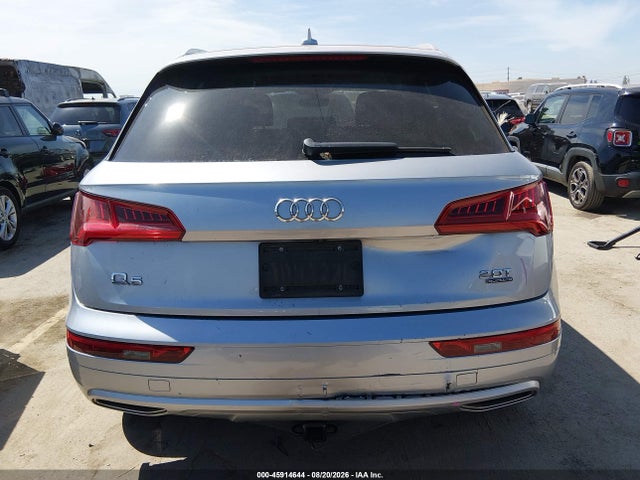 WA1ANAFY8J2077000 Audi Q5 2.0t Premium/2.0t Tech Premium