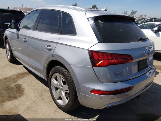 WA1ANAFY8J2077000 Audi Q5 2.0t Premium/2.0t Tech Premium
