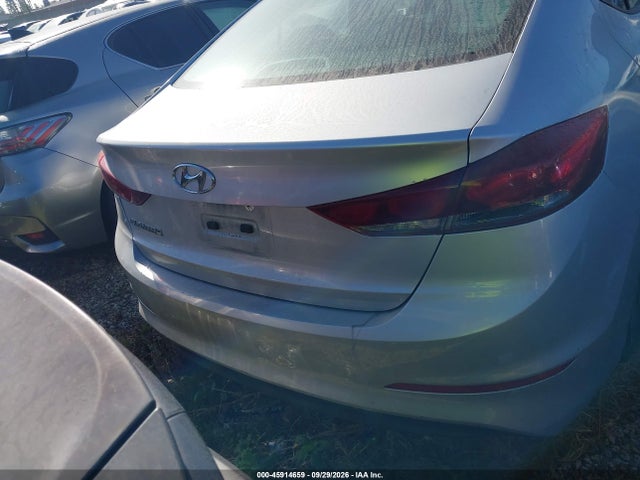 Hyundai ELANTRA SE 2017 5NPD84LF6HH138299 Image 16