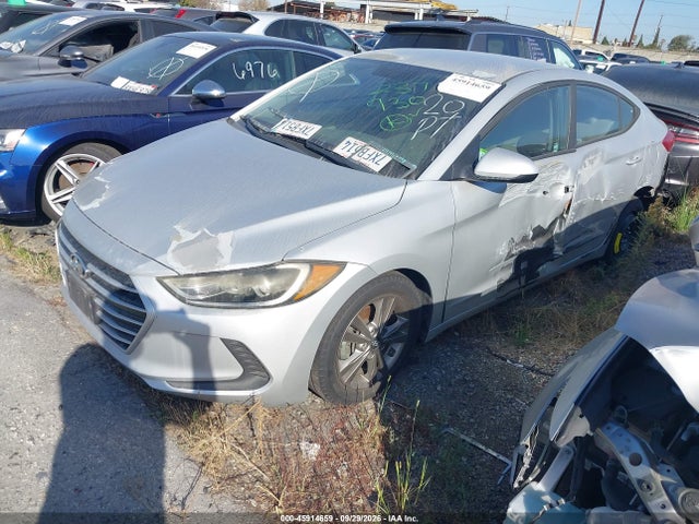 Hyundai ELANTRA SE 2017 5NPD84LF6HH138299 Image 2