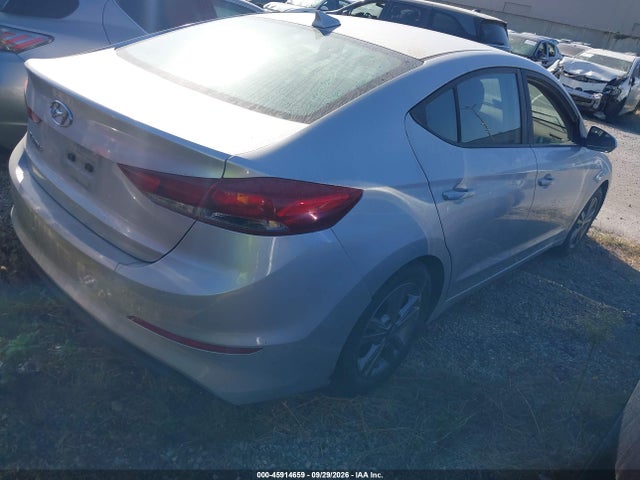 Hyundai ELANTRA SE 2017 5NPD84LF6HH138299 Image 4