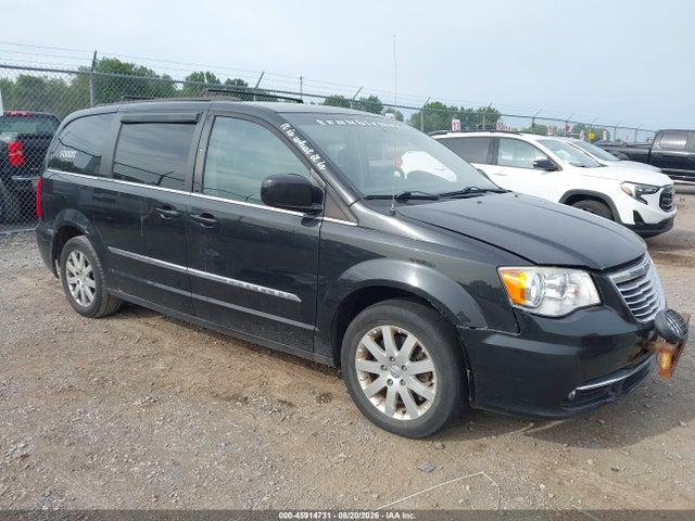 Продажа на аукционе авто 2015 Chrysler Town & Country Touring, vin: 2C4RC1BGXFR751362, номер лота: 45914731