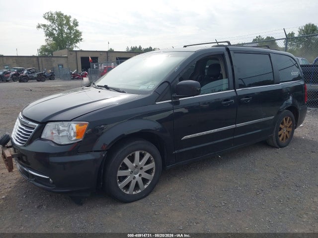 45914731 :رقم المزاد ، 2C4RC1BGXFR751362 vin ، 2015 Chrysler Town & Country Touring مزاد بيع