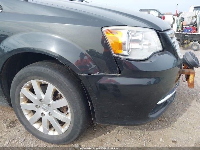45914731 :رقم المزاد ، 2C4RC1BGXFR751362 vin ، 2015 Chrysler Town & Country Touring مزاد بيع