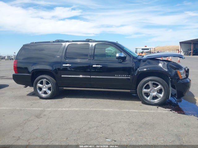 45914811 :رقم المزاد ، 1GNSKKE74DR289509 vin ، 2013 Chevrolet Suburban Ltz مزاد بيع