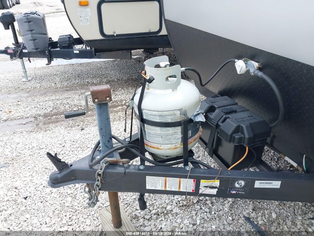 Продаж на аукціоні авто 2019 Forest River Cherokee Wolf Pup 18rjb Toyhauler Travel Trailer, vin: 5ZT2CKGC5KY003085, номер лоту: 45914815