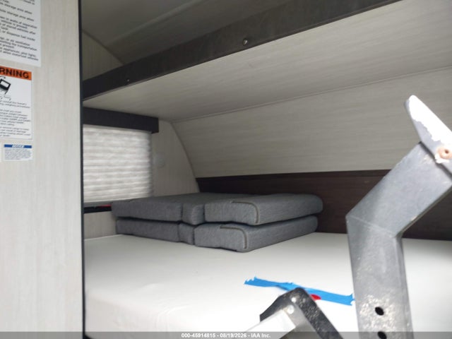 Продаж на аукціоні авто 2019 Forest River Cherokee Wolf Pup 18rjb Toyhauler Travel Trailer, vin: 5ZT2CKGC5KY003085, номер лоту: 45914815