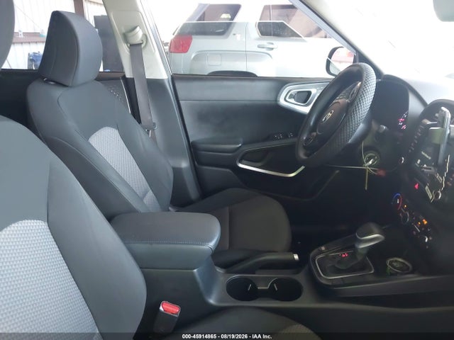 Auction sale of the 2021 Kia Soul Lx, vin: KNDJ23AU1M7139357, lot number: 45914865
