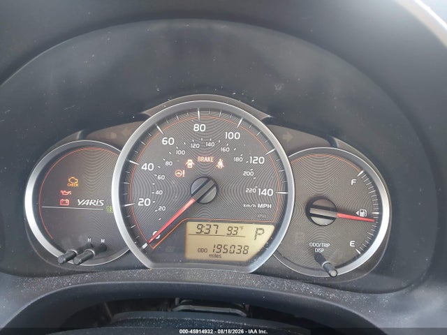 JTDKTUD30ED574934 Toyota Yaris Le (tmc/cbu Plant)