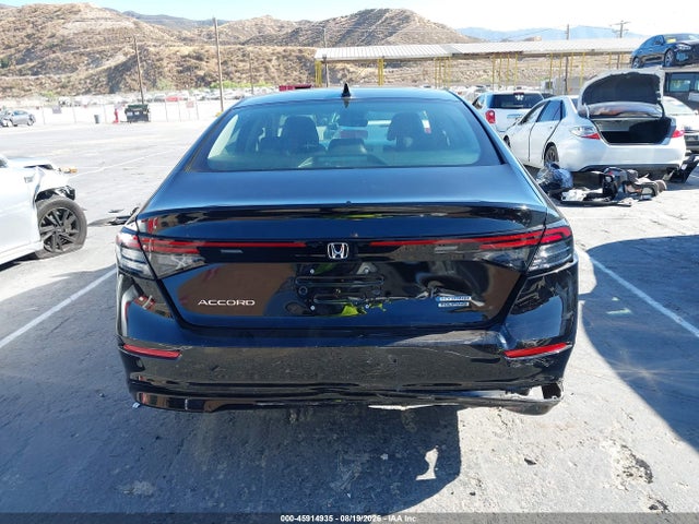 1HGCY2F86TA005878 Honda Accord Hybrid Touring