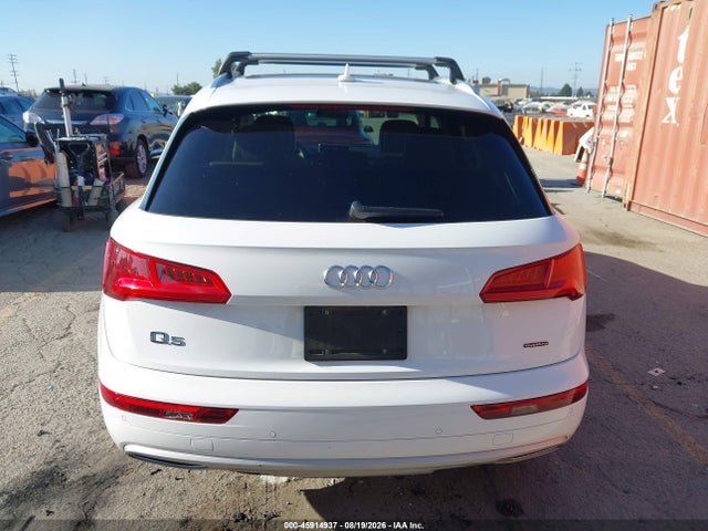 WA1BNAFY9K2053245 Audi Q5 45 Premium