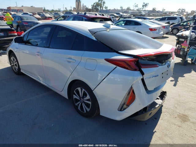 Toyota Prius Prime Advanced 2019 JTDKARFP2K3116719 Image 3