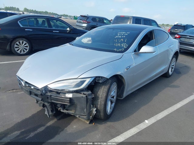 Продаж на аукціоні авто 2017 Tesla Model S 60/75, vin: 5YJSA1E18HF204622, номер лоту: 45914946