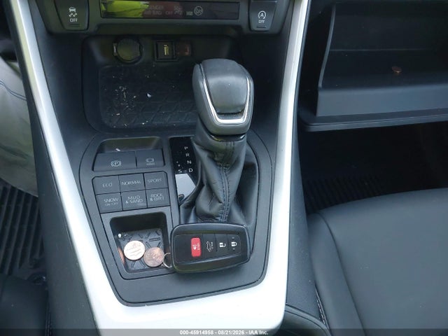 2021 Toyota Rav4 Xle Premium მანქანა იყიდება აუქციონზე, vin: 2T3A1RFV7MW226272, აუქციონის ნომერი: 45914958