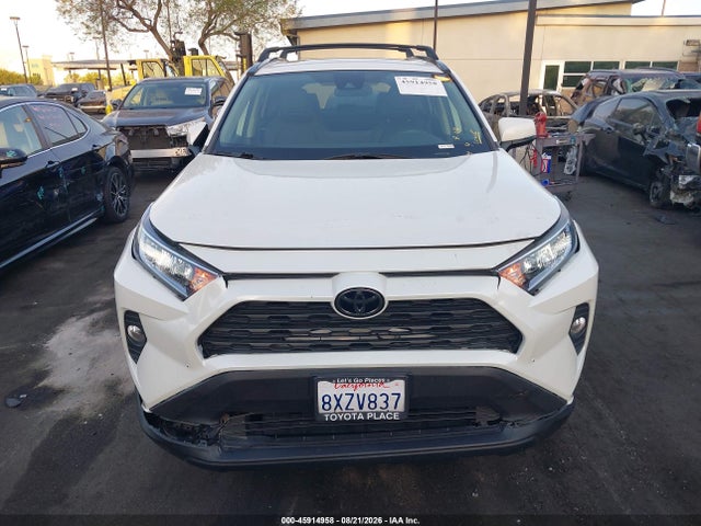 2021 Toyota Rav4 Xle Premium მანქანა იყიდება აუქციონზე, vin: 2T3A1RFV7MW226272, აუქციონის ნომერი: 45914958