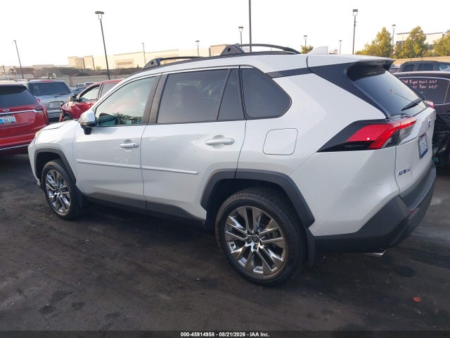 2021 Toyota Rav4 Xle Premium მანქანა იყიდება აუქციონზე, vin: 2T3A1RFV7MW226272, აუქციონის ნომერი: 45914958