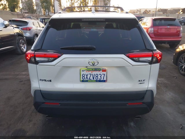 2021 Toyota Rav4 Xle Premium მანქანა იყიდება აუქციონზე, vin: 2T3A1RFV7MW226272, აუქციონის ნომერი: 45914958
