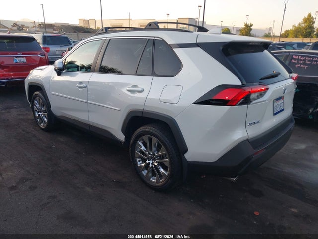 2021 Toyota Rav4 Xle Premium მანქანა იყიდება აუქციონზე, vin: 2T3A1RFV7MW226272, აუქციონის ნომერი: 45914958