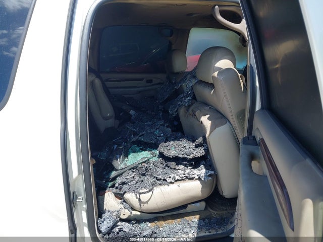 45914969 :رقم المزاد ، 3GYFK66N95G152575 vin ، 2005 Cadillac Escalade Esv Standard مزاد بيع