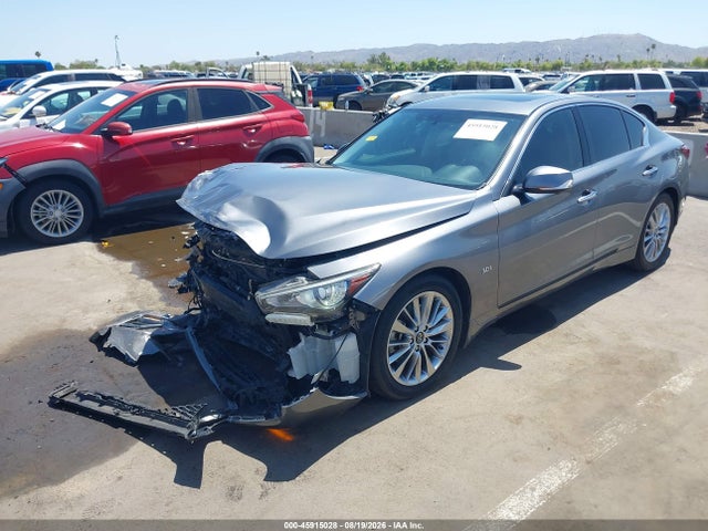 Infiniti Q50 3.0t Luxe 2019 JN1EV7AP8KM542005 Image 2