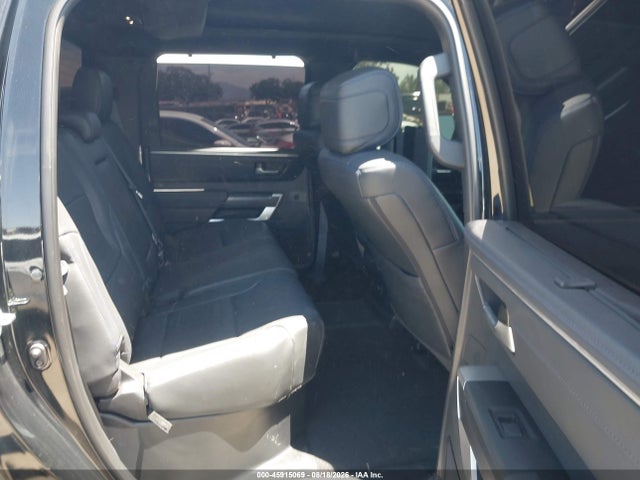 Toyota Tundra Platinum 2024 5TFNA5DB2RX132421 Image 8