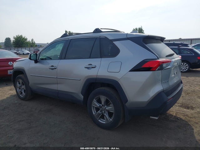 2T3P1RFV2RC484511 Toyota Rav4 Xle