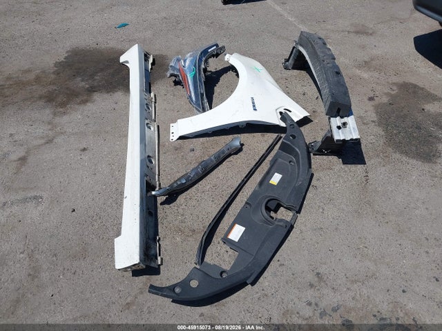 Toyota Prius Two 2016 JTDKBRFU5G3006869 Image 12