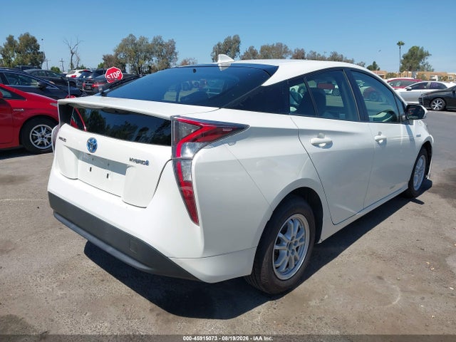 Toyota Prius Two 2016 JTDKBRFU5G3006869 Image 4
