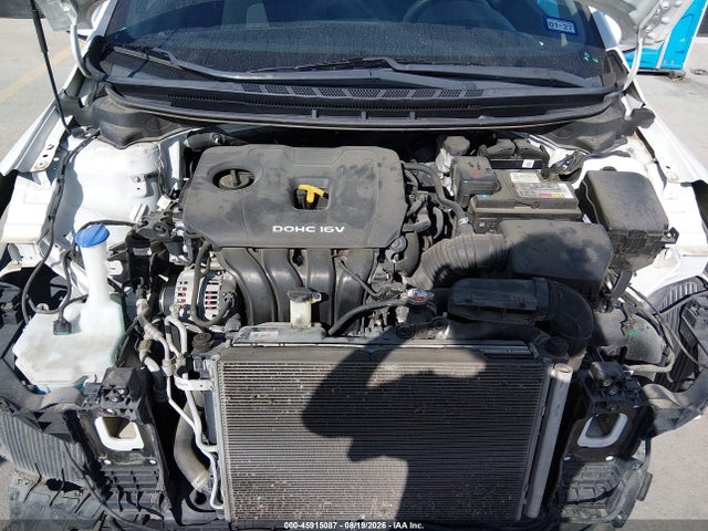 KIA FORTE LX 2017 3KPFK4A74HE076864 Image 10