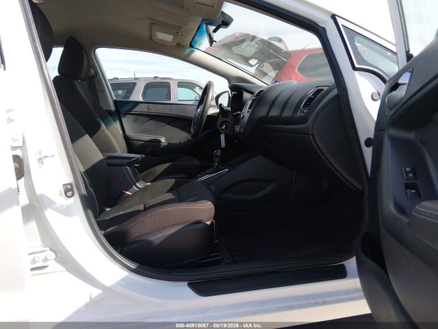 KIA FORTE LX 2017 3KPFK4A74HE076864 Image 5