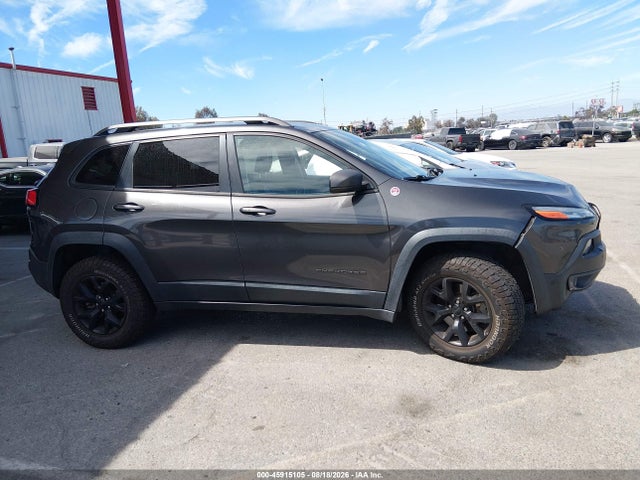 Продаж на аукціоні авто 2016 Jeep Cherokee Trailhawk, vin: 1C4PJMBS8GW151371, номер лоту: 45915105