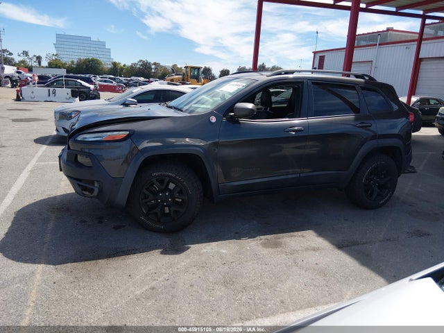 Продаж на аукціоні авто 2016 Jeep Cherokee Trailhawk, vin: 1C4PJMBS8GW151371, номер лоту: 45915105