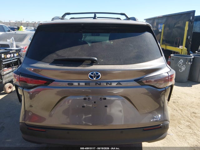 5TDJRKEC8RS186681 Toyota SIENNA XLE